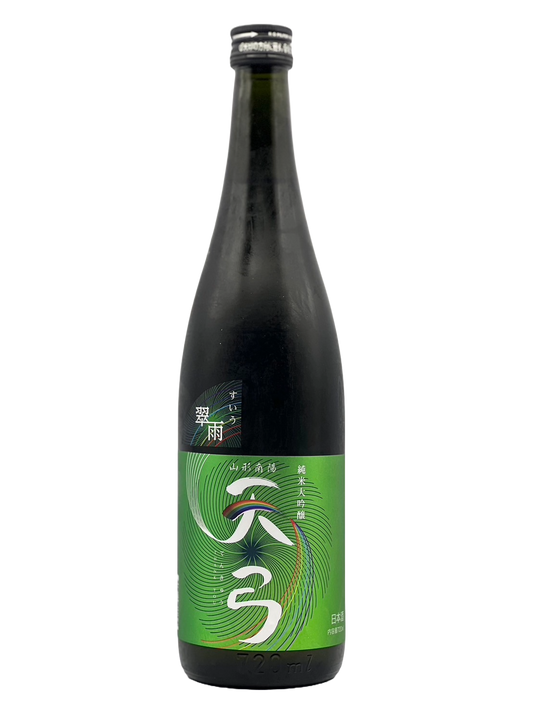 Heavenly bow green rain pure rice size brewing sake from the finest rice